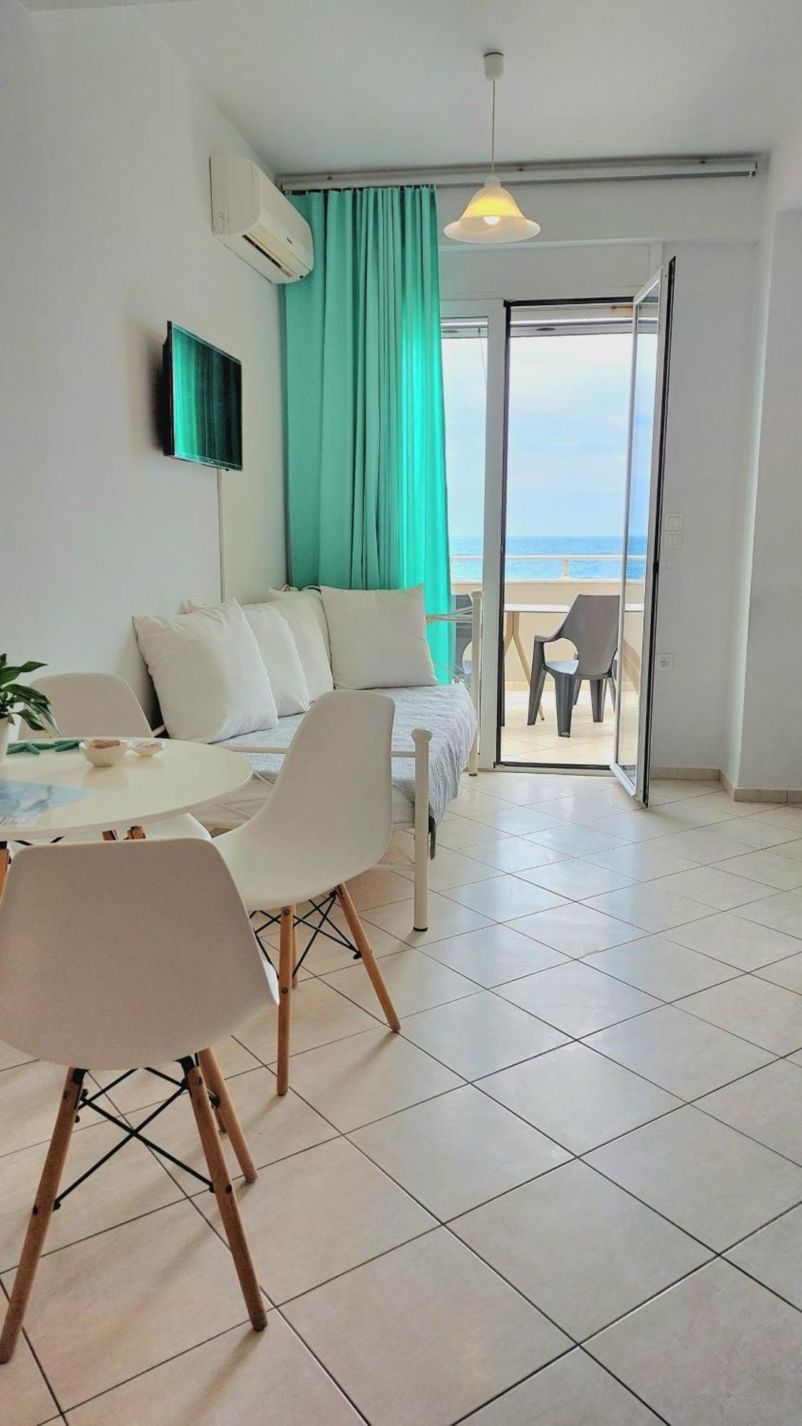 Ferienwohnung SEPERI sea&sun Rethymno Exterior foto